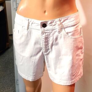St. John's Bay White Stretch Jean Shorts